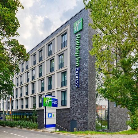 Holiday Inn Express Goettingen By Ihg Bagian luar foto