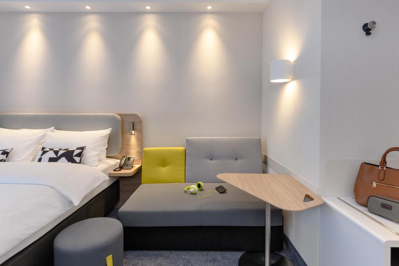 Holiday Inn Express Goettingen By Ihg Bagian luar foto